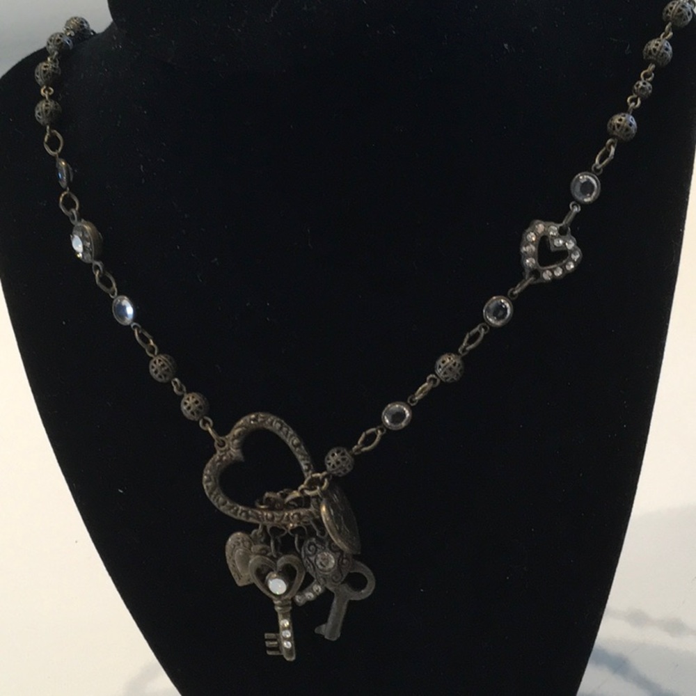 Sorrelli heart charm necklace